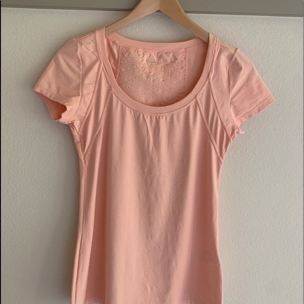 Track & Field S/S T- Shirt Pintuck Detail